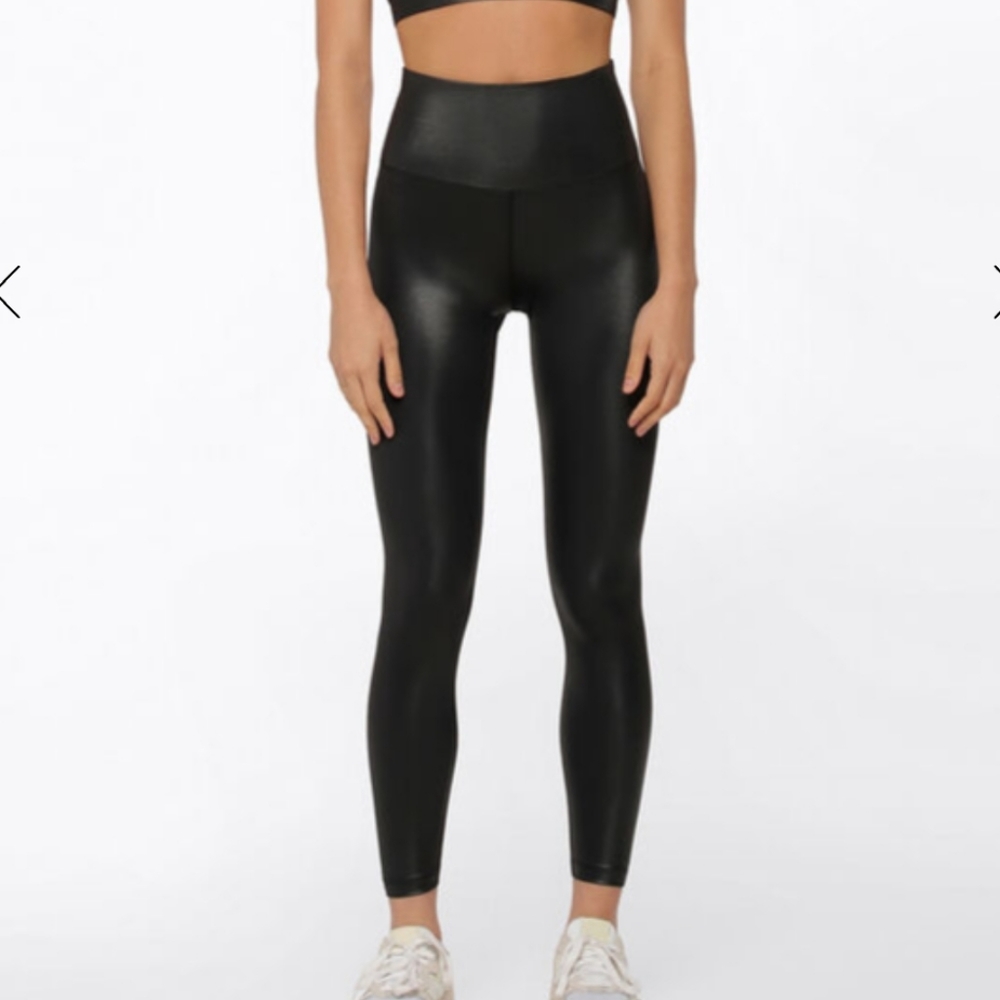 Lorna Jane wet look ankle biter leggings